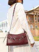 Maroon color option, Currently selected