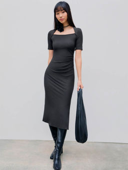 Outzidr - Black Solid Bodycon Dress