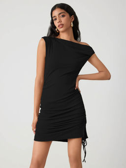 Outzidr - Black Solid Bodycon Dress