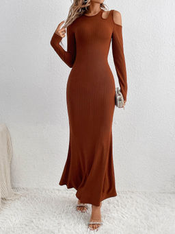 Outzidr - Brown Solid Bodycon Dress