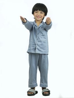 MIRACLE HAPPEN - Miracles Happen Mr. Drama Printed Night Suit - Grey
