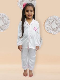 MIRACLE HAPPEN - Miracles Happen Personalised Initial Luxury Night Suit - White