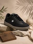 Black color option, Currently selected