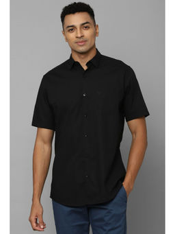 Allen Solly - Men Black Slim Fit Solid Half Sleeves Casual Shirt