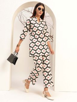 Bani Women - Multi-Color Floral Printed Round Neck Casual Co-Ord (Set of 2)