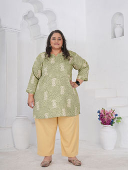 Odette - Green Cotton Blend Floral Printed Kurta For Women