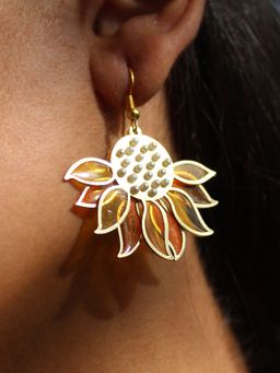 BeAbhika - Sunflower Resin Earrings