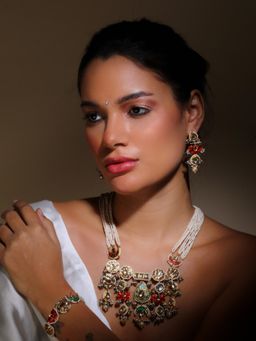 Dugran By Dugristyle - Red and Green Drop Earring with Kundan and Pearls