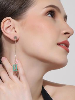 ELLE - Double E Enamd Earring