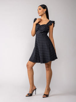 Twenty Dresses by Nykaa Fashion - Black And White Polka Dot Sweetheart Neck Short Dress