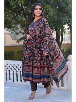Vbuyz - Women Black Cotton Printed Kurta with Pant and Dupatta (Set of 3)