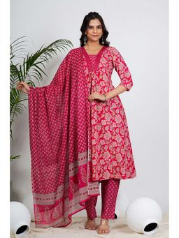 Vbuyz - Women Pink Cotton Floral Kurta with Pant and Dupatta (Set of 3)