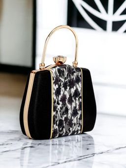 Toobacraft - Women Handcrafted Beautiful Party Black Clutch