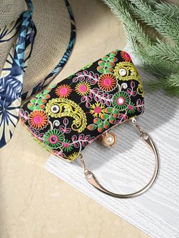 Toobacraft - Women Black Handcrafted Beautiful Bling Box Clutch