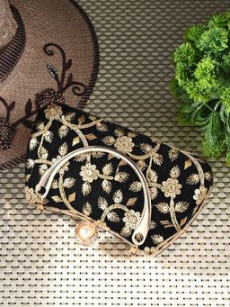 Toobacraft - Women Black Handcrafted Beautiful Bling Box Clutch
