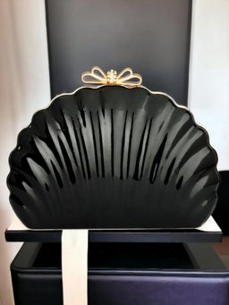 Toobacraft - Women Black Handicraft Beautiful Star Box Clutch
