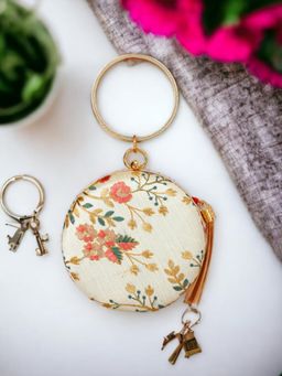 Toobacraft - Women Cream Handicraft Hand Embroidered Box Clutch