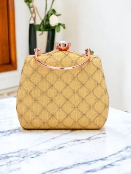 Toobacraft - Women Gold Handcrafted Beautiful Party Clutch