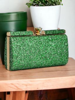 Toobacraft - Women Green Handicraft Box Clutch