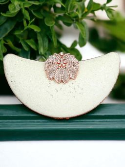 Toobacraft - Women White Handicraft Hand Embellished Box Clutch