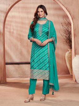 Seerat - Turquoise Embroidered Round Neck Kurta Pant with Dupatta