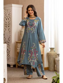 Autumnlane - Blue Embroidered Round Neck Kurta with Pant