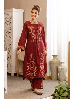 Autumnlane - Maroon Embroidered Round Neck Kurta with Pant