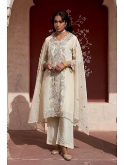 Autumnlane - White Embroidered V-Neck Kurta Pant with Dupatta