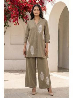 Autumnlane - Grey Embroidered Collar Neck Co-Ord Set