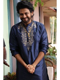 HILO DESIGN - Navy Blue Noor Hand Embroidered Dupion Silk Kurta
