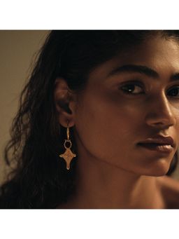 Dhwani Bansal - Women Cruz Earrings