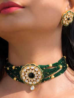 I Jewels - Gold-Plated Polka Kundan Studded And Green Pearl Beaded Jewellery Set