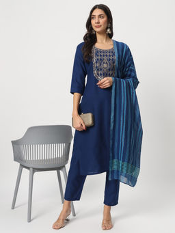 Salwat - Yoke Design Embroidered Straight Kurta with Trouser & Dupatta (Set of 3)