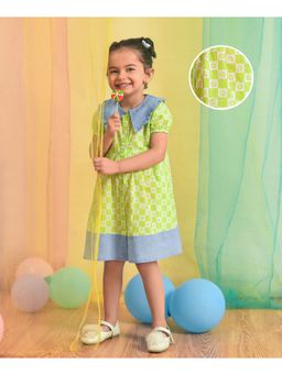 Mi Arcus - Baby Girl Front Open Knee Length Dress With Ruffles