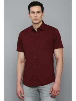 Louis Philippe - Men Maroon Slim Fit Solid Half Sleeves Casual Shirt
