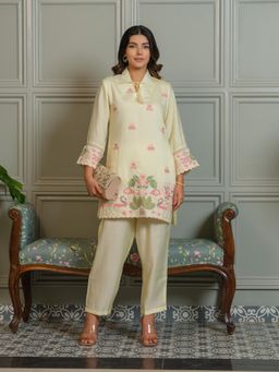 Gahan - Womens Embroidered Floral Co-Ord With Collar - Yellow (Set of 2)