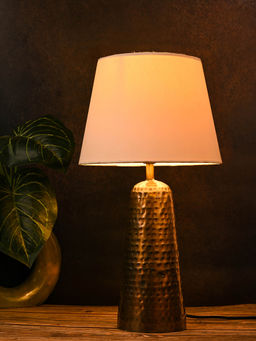 Green Girgit - Golden Hammered V-Shaped Lamp with Taper Solid White Shade