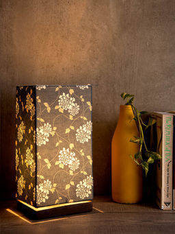 Green Girgit - Golden Leaves Lamp with Wooden Base