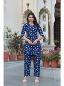 Navy Blue color option, Currently selected