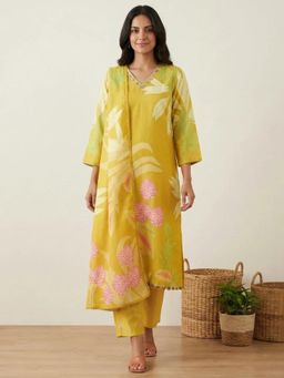 arangya - Yellow Embroidered V-Neck Kurta With Pant & Dupatta