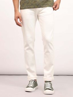 Lee - Men White Travis Slim Tapered Fit Mid Rise Jeans