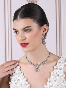 STILEADDA - Silver Polished Ad Turquoise Flower Patti Necklace Set