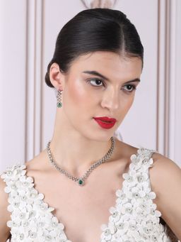 STILEADDA - Handmade Green Ad Pendant Style Necklace Set