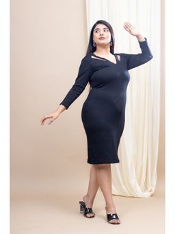Mamicha - Lunar Beam V-Neck Bodycon Black Dress