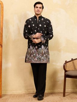 ETHNIC BAY - Men Black Silk Blend Full Sleeves Kurta with Pyjama