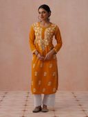 Mustard color option, Currently selected
