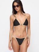 Black color option, Currently selected
