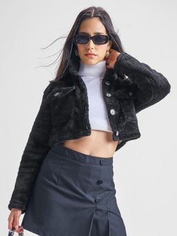 TOKYO TALKIES - Women Black Solid Teddy Crop Utility Pocket Shacket