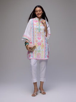 Gajra Gang - Off white Rayon Cross stitch Print Kurta Seamance