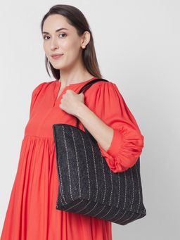 Caprese - Women Black Evana Tote Bag (M)